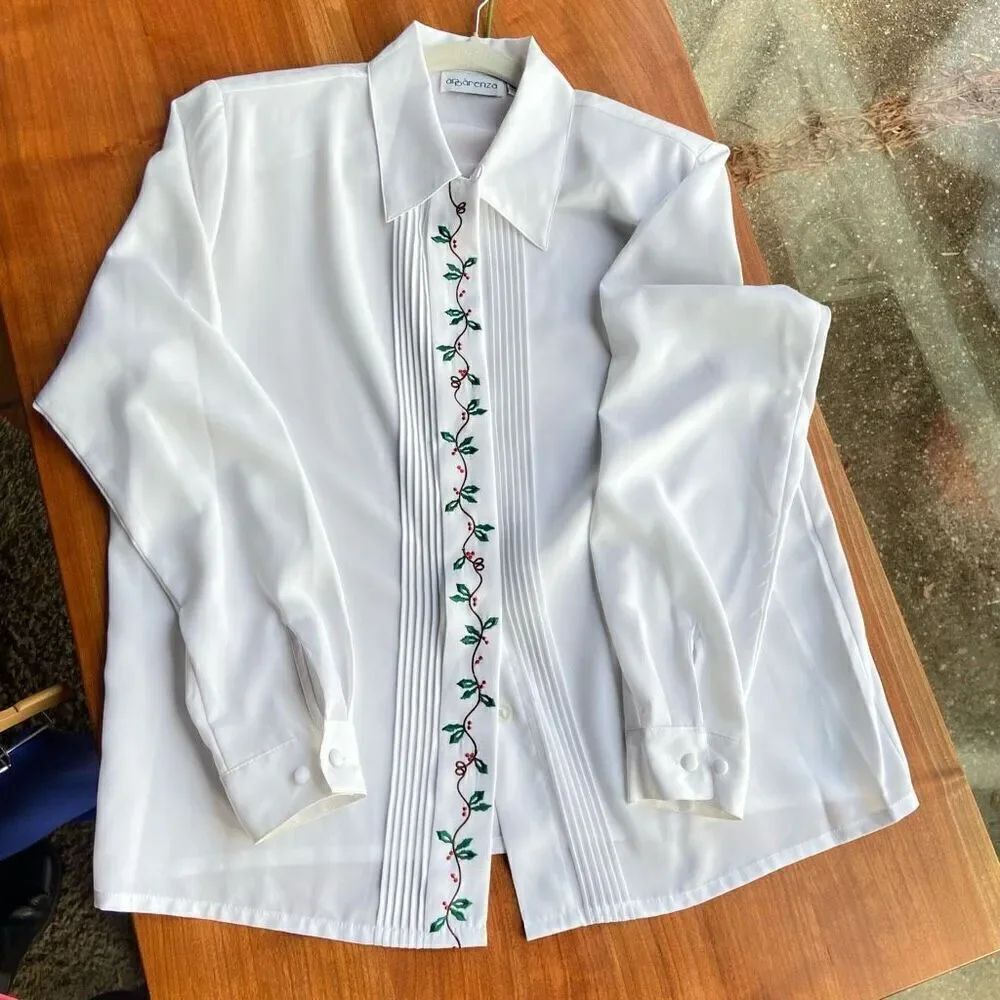 Vintage Apparenza Holiday Christmas Blouse Embroidered Classic Clean, Medium